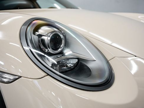 Used 2012 Porsche 911 Carrera S RWD image 37