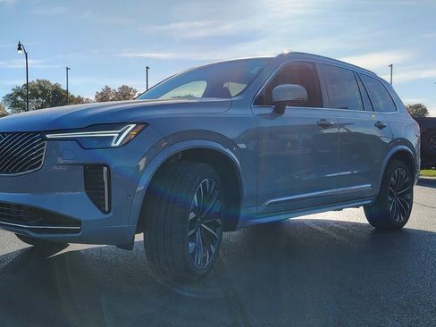 New 2026 Volvo XC90 B6 Ultra w/ Protection Package AWD/4WD image 6