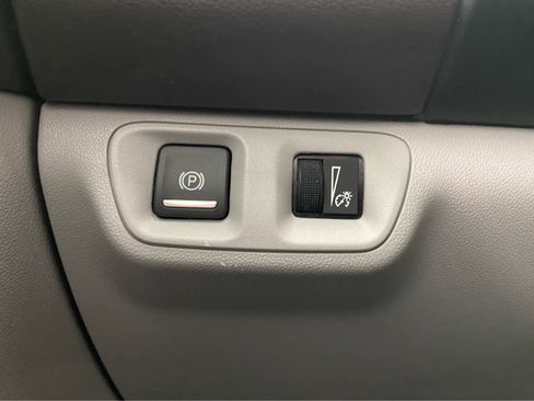 Used 2021 GMC Acadia SLT image 36