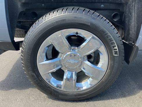 Used 2016 Chevrolet Silverado 1500 LT w/ All Star Edition AWD/4WD image 12
