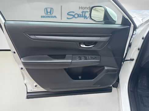 Certified 2025 Honda CR-V LX image 19