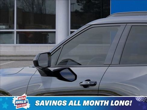 New 2026 Chevrolet Blazer LT w/ Convenience Package FWD image 12