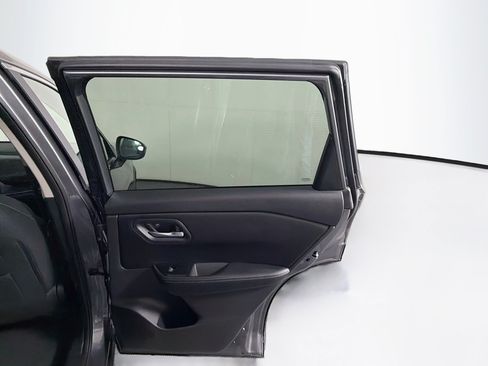 Used 2026 Nissan Rogue SV FWD image 29