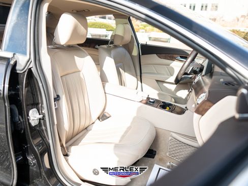 Used 2018 Mercedes-Benz CLS 550 image 17