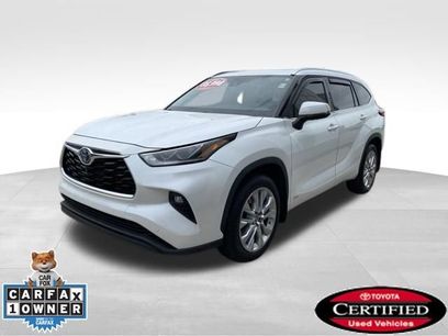 Certified 2022 Toyota Highlander Limited