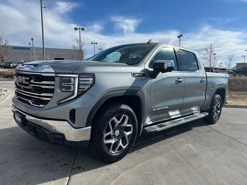 Used 2023 GMC Sierra 1500 SLT w/ SLT Premium Plus Package image 3