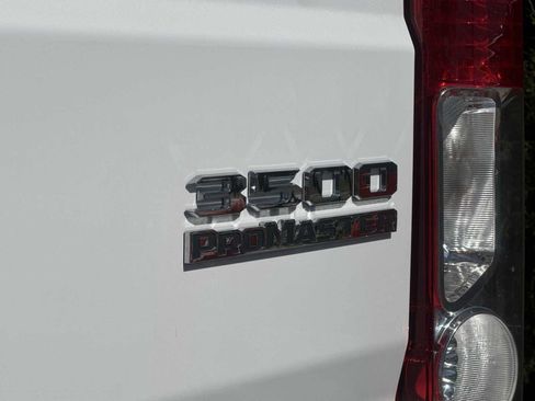 Used 2025 RAM ProMaster 3500 w/ Convenience Group FWD image 11