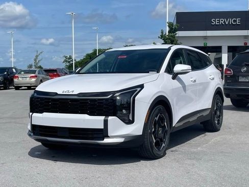 New 2026 Kia Sportage EX image 3