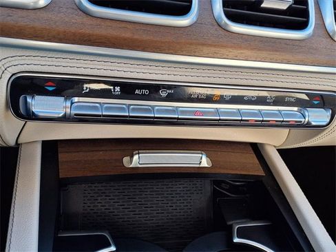 Used 2023 Mercedes-Benz GLE 350 image 21