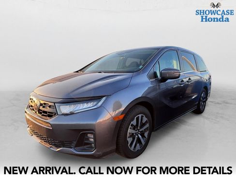 Certified 2025 Honda Odyssey EX-L image 2