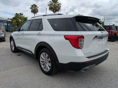 Used 2023 Ford Explorer Limited w/ Limited Technology Package RWD image 6