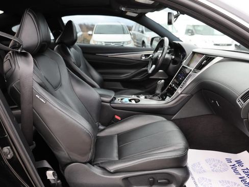 Used 2018 INFINITI Q60 3.0t Luxe w/ Sensory Package 3.0T Luxe image 15