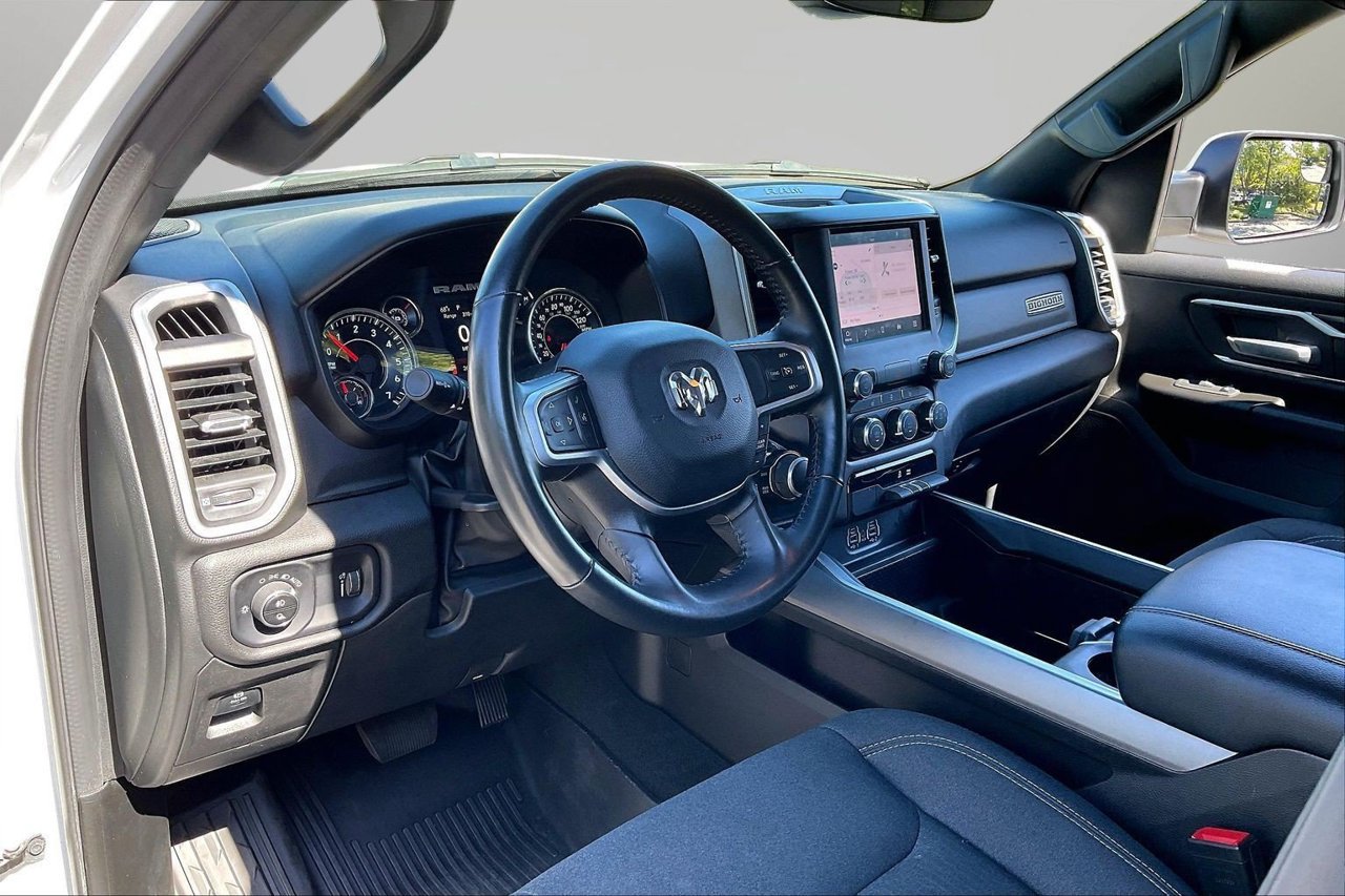 Used 2023 RAM 1500 Big Horn AWD/4WD image 18