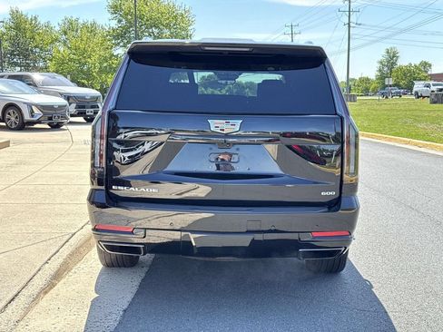 Used 2025 Cadillac Escalade Sport Platinum AWD/4WD image 24
