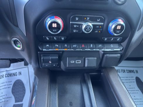 Used 2020 GMC Sierra 1500 SLT w/ SLT Premium Plus Package image 19
