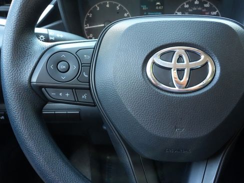 Used 2023 Toyota Corolla LE w/ Carpet Mat Package (TMS) FWD image 19