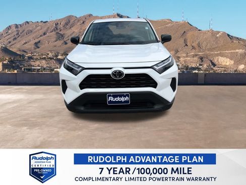 Used 2024 Toyota RAV4 LE image 9