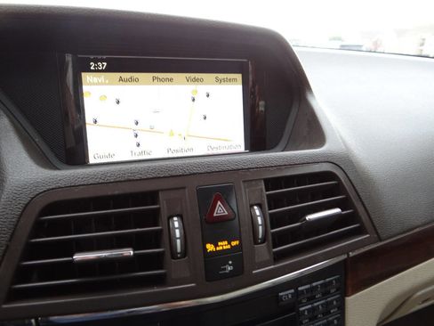 Used 2011 Mercedes-Benz E 350 Cabriolet w/ Premium 1 Pkg image 21