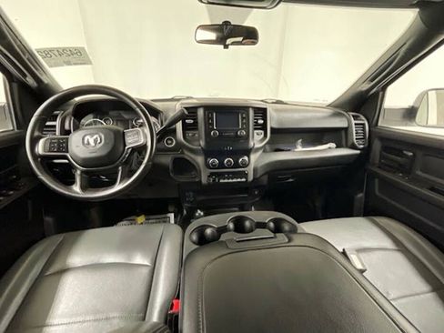 Used 2022 RAM 2500 Tradesman w/ Chrome Appearance Group image 2