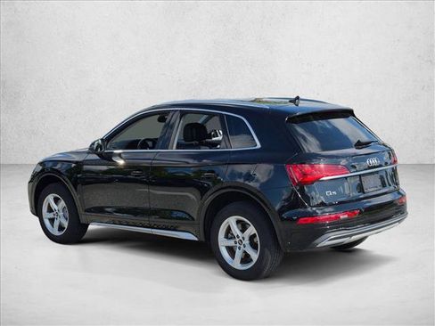 Certified 2023 Audi Q5 2.0T Premium w/ Convenience Package AWD/4WD image 7