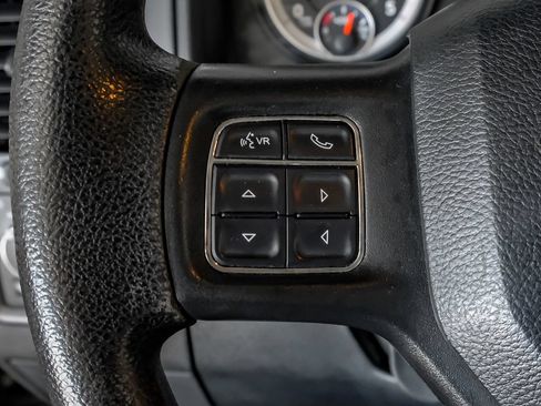 Used 2017 RAM 3500 Tradesman w/ Chrome Appearance Group AWD/4WD image 16