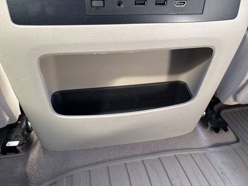 Used 2019 GMC Yukon XL Denali w/ Denali Ultimate Package image 39