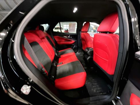 Used 2025 Chevrolet Blazer EV RS image 16