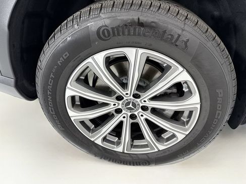 Certified 2026 Mercedes-Benz GLC 300 4MATIC image 32