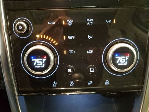 Used 2021 Land Rover Discovery Sport S image 21