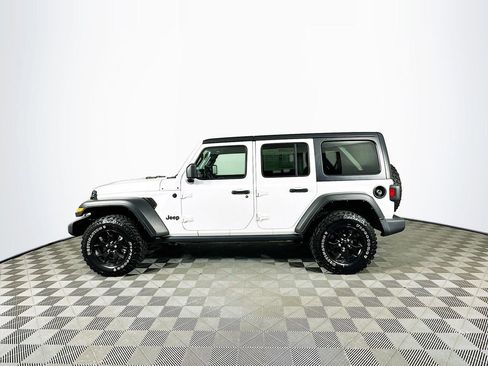 Used 2021 Jeep Wrangler Unlimited Sport image 6