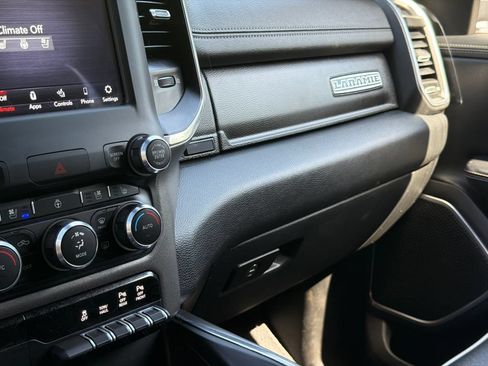 Used 2021 RAM 1500 Laramie w/ Sport Appearance Package AWD/4WD image 24