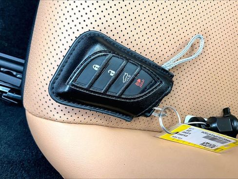 Used 2023 Lexus ES 350 w/ Premium Package image 14