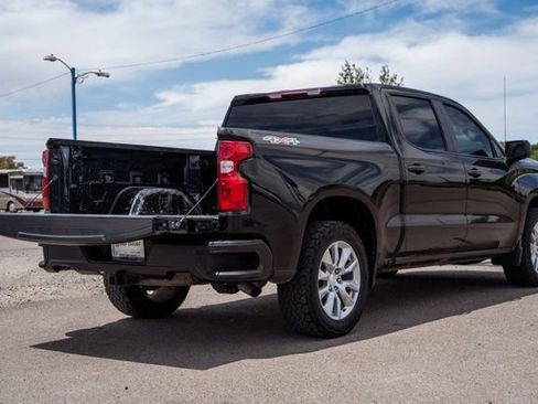 Used 2023 Chevrolet Silverado 1500 Custom AWD/4WD image 5