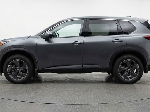 Used 2025 Nissan Rogue SV FWD image 5