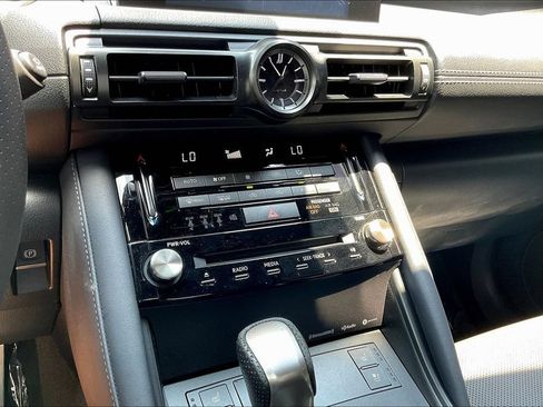 Used 2025 Lexus IS 350 F Sport w/ Accessory Package 2 RWD image 15