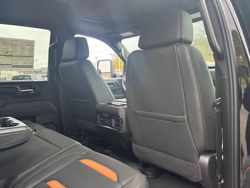 New 2026 GMC Sierra 2500 AT4 w/ Technology Package image 60