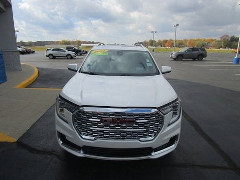 Certified 2024 GMC Terrain Denali w/ Denali Premium Package image 7