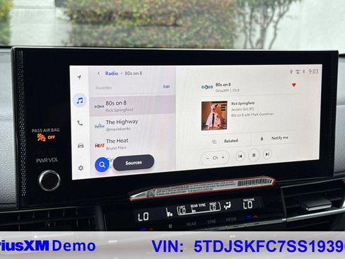 Certified 2025 Toyota Sienna XLE w/ XLE Plus Package AWD/4WD image 29