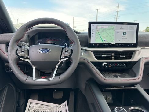 New 2025 Ford Explorer ST w/ Sun And Sound Package image 7