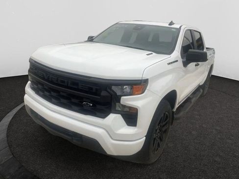 Used 2025 Chevrolet Silverado 1500 Custom w/ Turbomax Blackout Package image 7