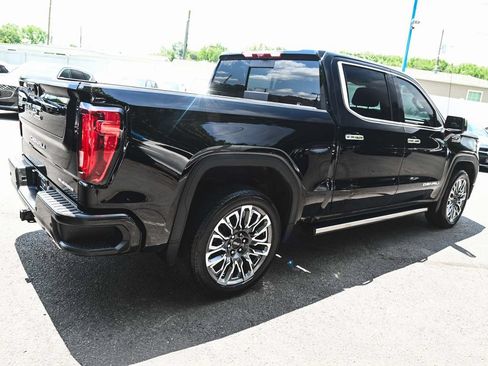 Used 2023 GMC Sierra 1500 Denali Ultimate AWD/4WD image 4