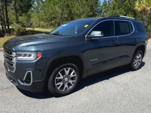 Used 2020 GMC Acadia SLT w/ LPO, Floor Liner Package image 4
