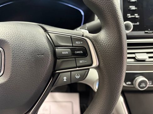 Used 2020 Honda Accord Hybrid image 12