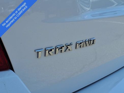 Used 2022 Chevrolet Trax LT w/ Sport Edition AWD/4WD image 12