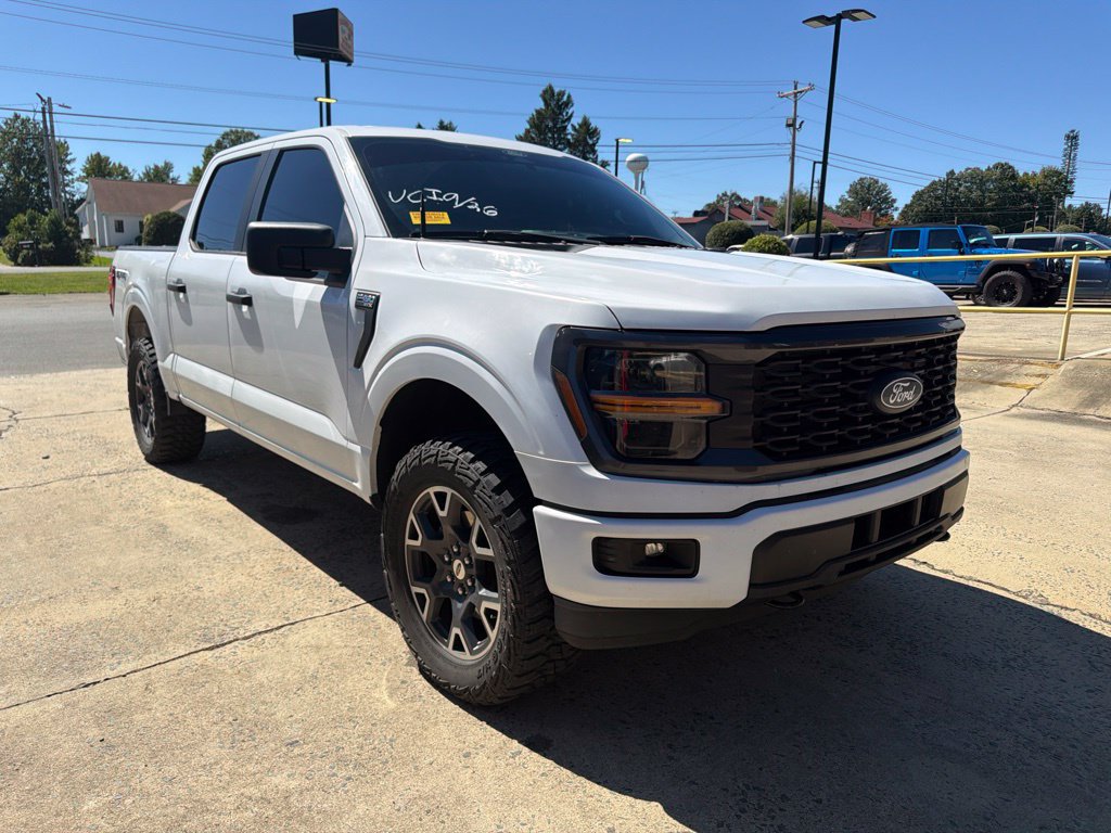 Used 2024 Ford F150 STX AWD/4WD image 3