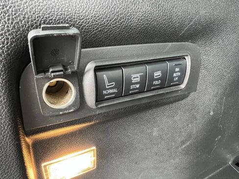 Used 2017 Ford Explorer Sport w/ Equipment Group 401A image 17