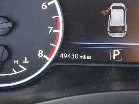 Used 2023 Nissan Murano SV image 22