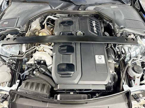 Used 2024 Mercedes-Benz C 43 AMG 4MATIC Sedan w/ AMG Carbon Fiber Package image 39