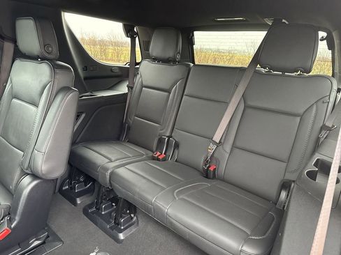 Certified 2025 GMC Yukon Denali AWD/4WD image 27