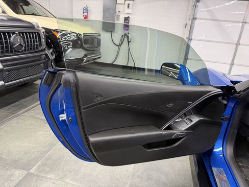 Used 2014 Chevrolet Corvette Stingray Coupe image 20